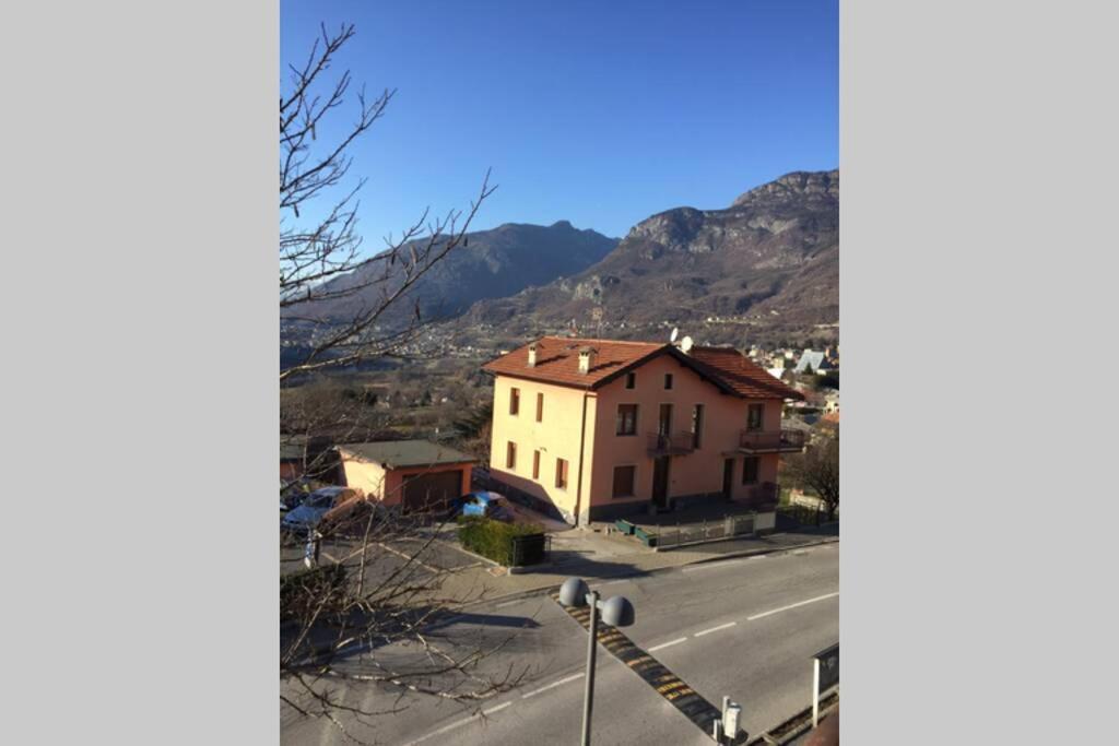 Appartamento Con Parcheggio Pubblico Sotto Casa เซนต์วินเซนต์ ภายนอก รูปภาพ