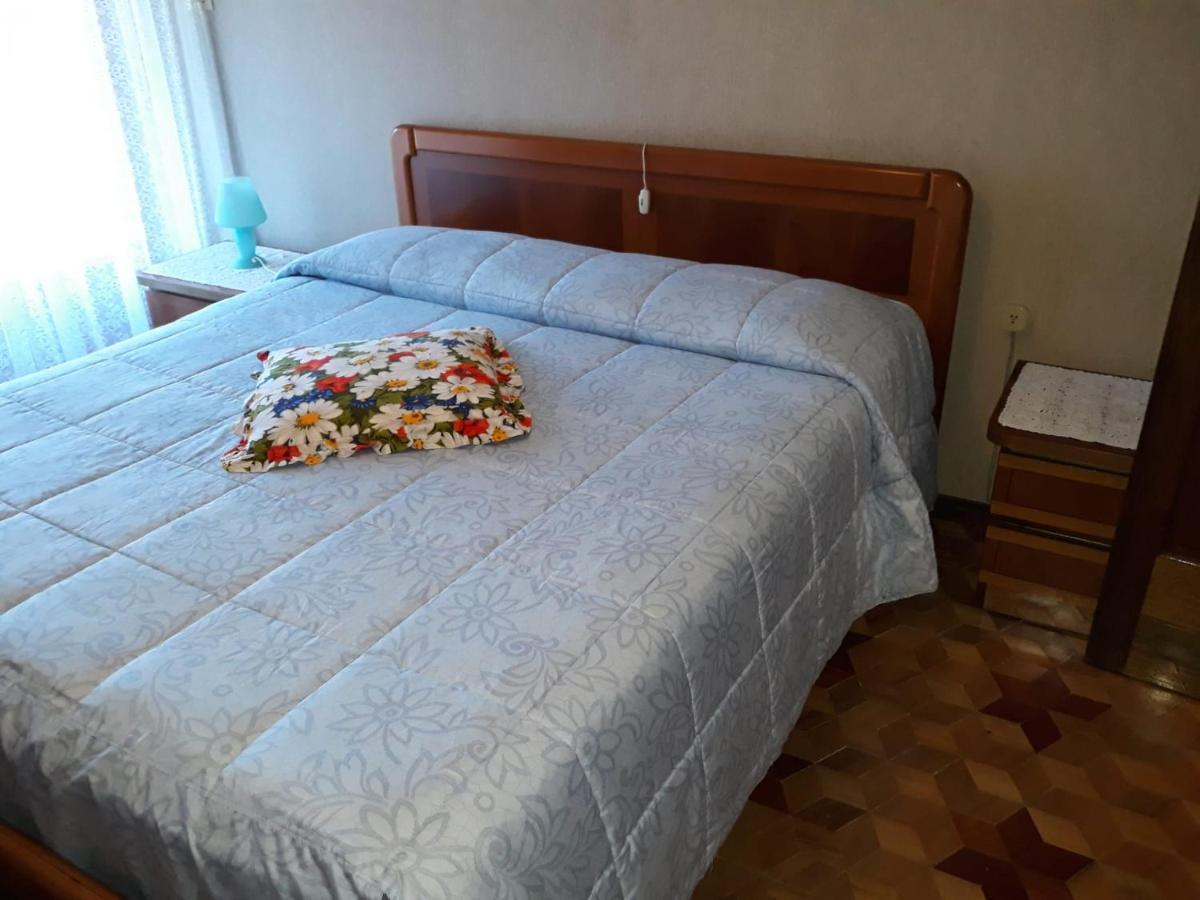 Appartamento Con Parcheggio Pubblico Sotto Casa เซนต์วินเซนต์ ภายนอก รูปภาพ