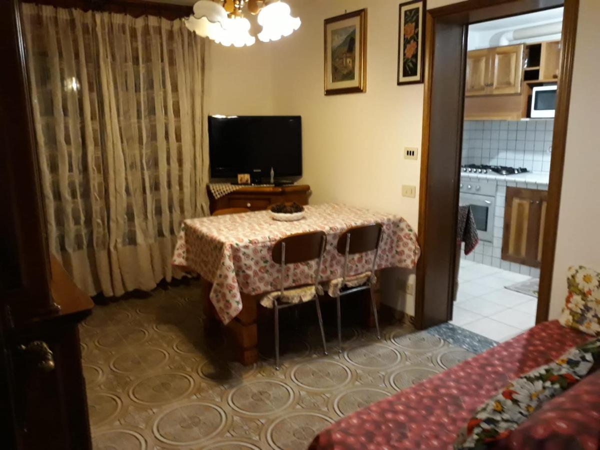 Appartamento Con Parcheggio Pubblico Sotto Casa เซนต์วินเซนต์ ภายนอก รูปภาพ